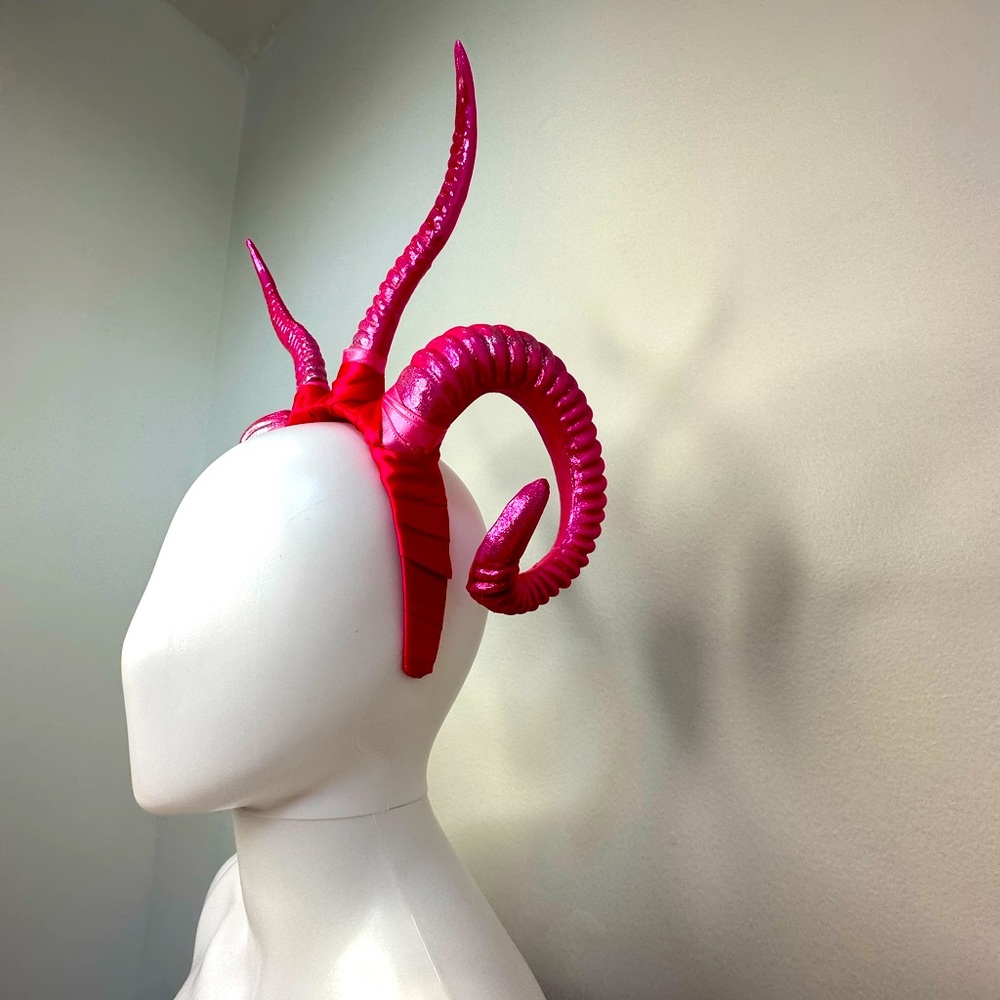 Pink Ombré metallic Holographic Demon Devil Horns - Picture 4 of 9